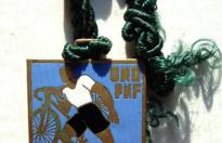 Splendido distintivo fascista smaltato PNF e OND  corsaciclo a Rapallo 1940