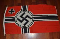 Spettacolare bandiera tedesca  KRIEGSFLAGGE seconda guerra mondiale da combattimento misura m  1,00 x 1,70 produttore Ausburger Kattunfabrik di Ausburg cod ausb