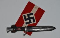 Splendida fascia da braccio e pugnale con motto della Hitler jugend appartenuti allo stesso milite cod hjarmband