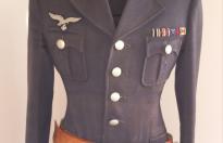 Rara Uniforme ( giacca schirmmutze e cintura con fondina) da pilota della Luftwaffe unteruffizier cod untlwpi