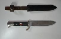 Raro coltello tedesco della Hitler Jugend  di primo tipo con motto produttore E.V.S.( EMIL VOOS SOLINGEN) cod EVS1