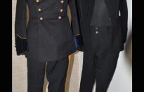 Splendida coppia di uniformi italiane dell'inizio del 900 appartenute entrambi ad un maggiore di artiglieria cod un900
