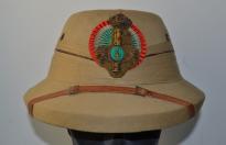 Rarissimo splendido casco coloniale fascista  da ufficiale  della 4 divisione  camice nere 