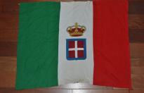 Rara ormai quasi introvabile bandiera militare italiana da guerra con corona misura cm 95  x  cm 75 m della seconda guerra mondiale cod warflagge