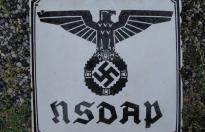 Stupenda targa smaltata tedesca ww2 dello NSDAP n.1