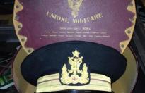 Splendido nonche' raro berretto fascista  da seniore (maggiore) medico della milizia MVSN con scatola unione militare Roma da famiglia