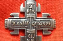 Rara medaglia fascista ORIGINALE commemorativa della 2^ divisione camice nere  XXVIII OTTOBRE LA FERREA cod XXVIII