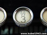 Rarissima macchina da scrivere tedesca ww2 con tasto ss e sua custodia prod. GROMA n.2