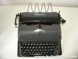Rarissima macchina da scrivere tedesca ww2 con tasto con rune ss n.4