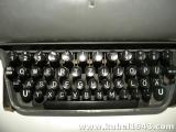 Rarissima macchina da scrivere tedesca ww2 con tasto con rune ss n.4