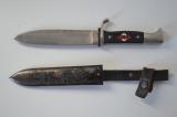 Splendido Raro coltello tedesco della gioventu' Hitleriana di secondo tipo produttore  Gustav C. Spitzer Solingen (RZM M7 / 80) con la data  del 1941 cod spit40