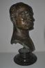 Splendido raro grande busto in bronzo su base verde d'alpi del duce Benito Mussolini misura cm 64 x cm 35 firmato Mario Nelli cod NEL2