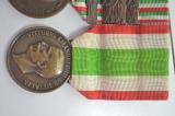 Impressionante nonche' introvabile blocco di decorazioni con attestati tutte di un capitano dei bersaglieri ciclisti della grande guerra tra cui due medaglie di bronzo e due d'argento della zecca 