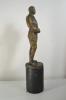 Interessante statua in bronzo con base marmorea tedesca anni 30 di Adolf Hitler cod hits1