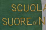 Bellissimo labaro del ventennio utilizzato in parata della SCUOLA ELEMENTARE SUORE DI NOSTRA SIGNORA DI NAMUR di Roma Cod Namur