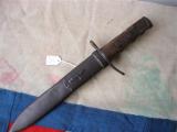 Bel pugnale fascista mod 35 da truppa con manico inciso n. RFA