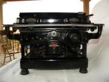 Rarissima macchina da scrivere tedesca ww2 con tasto ss della Groma n.1