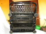 Rarissima macchina da scrivere tedesca ww2 con tasto ss della Groma n.1