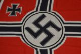 Spettacolare bandiera tedesca  KRIEGSFLAGGE seconda guerra mondiale da combattimento misura m  1,00 x 1,70 produttore Ausburger Kattunfabrik di Ausburg cod ausb